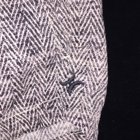 Hurley Shorts - Picture 3 of 8